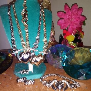 Ole School medium chunky necklace sets